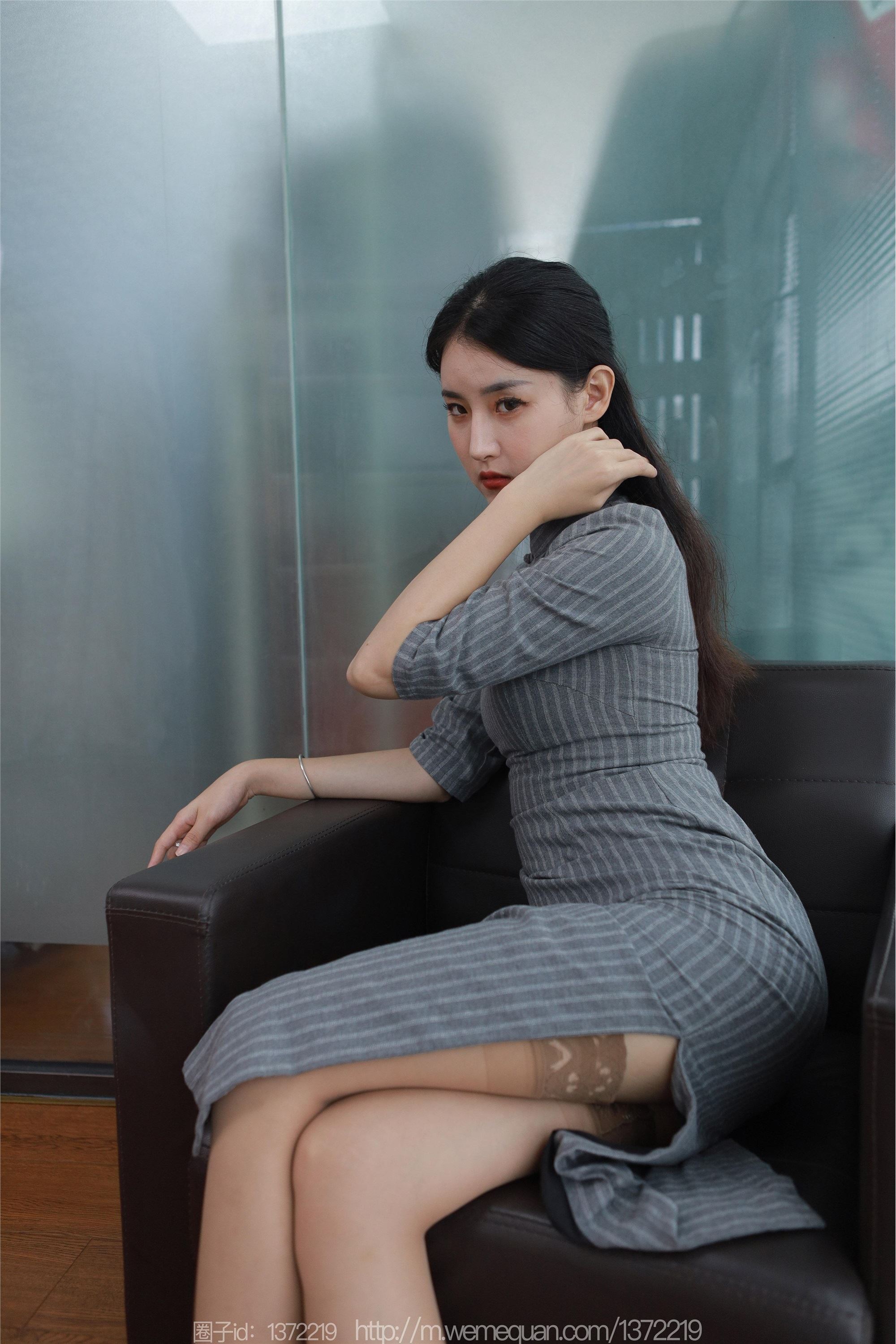 IESS异思趣向  2023.04.26 丝享家 1433 小宝《旗袍半筒丝》